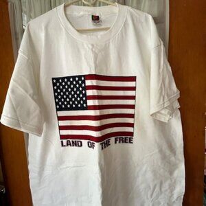 New men/women/ XL t-shirt white heavy duty cotton Fruit of the loom
